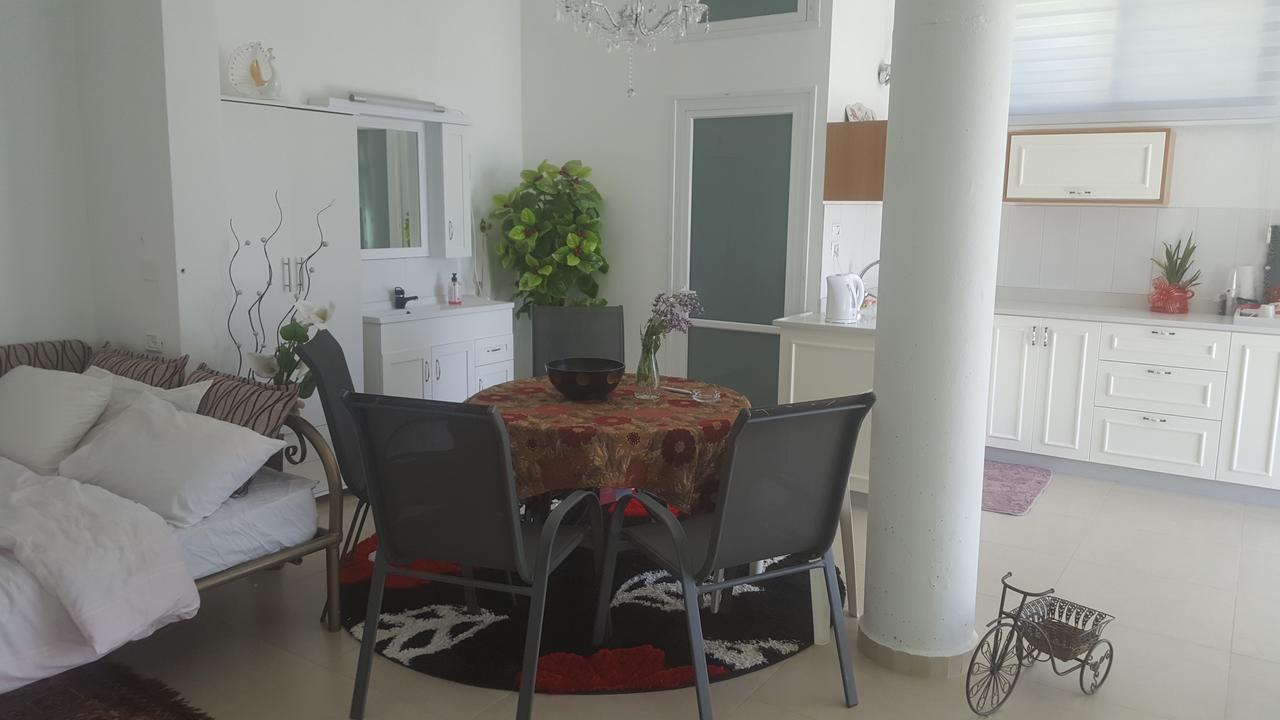 Hermon Accommodation Majdal Shams Bagian luar foto