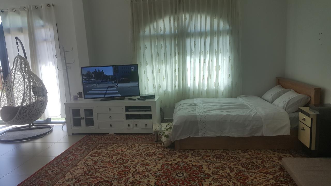 Hermon Accommodation Majdal Shams Bagian luar foto