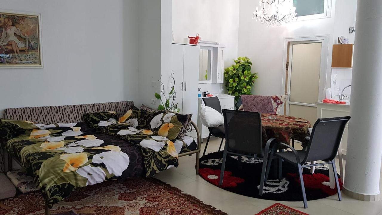 Hermon Accommodation Majdal Shams Bagian luar foto